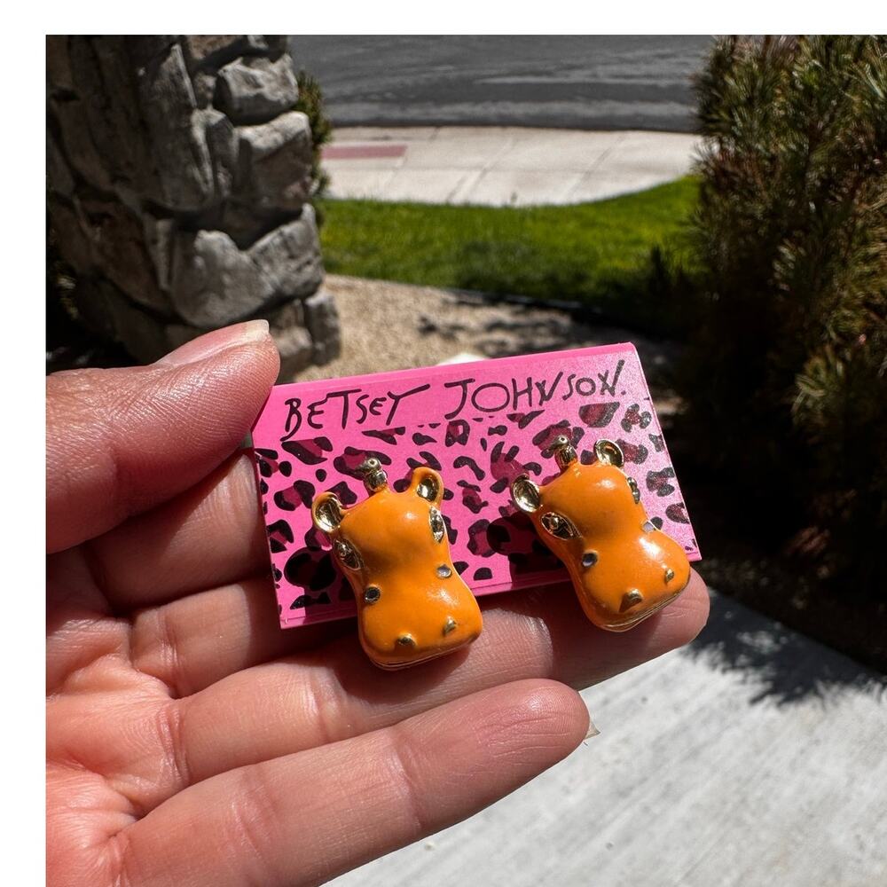 Betsey Johnson Safari Hippo Stud Earrings orange enamel sparkling stone accents